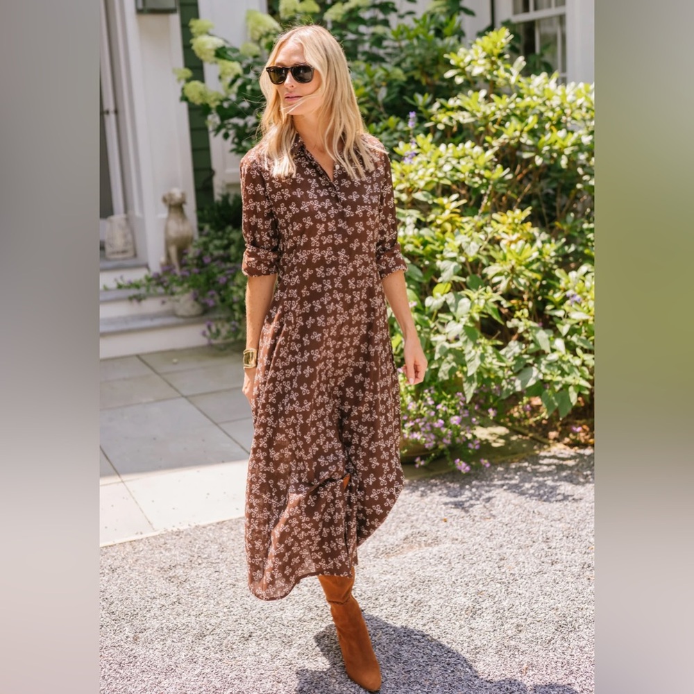 Julia Amory shirt dress in moss petite fleur